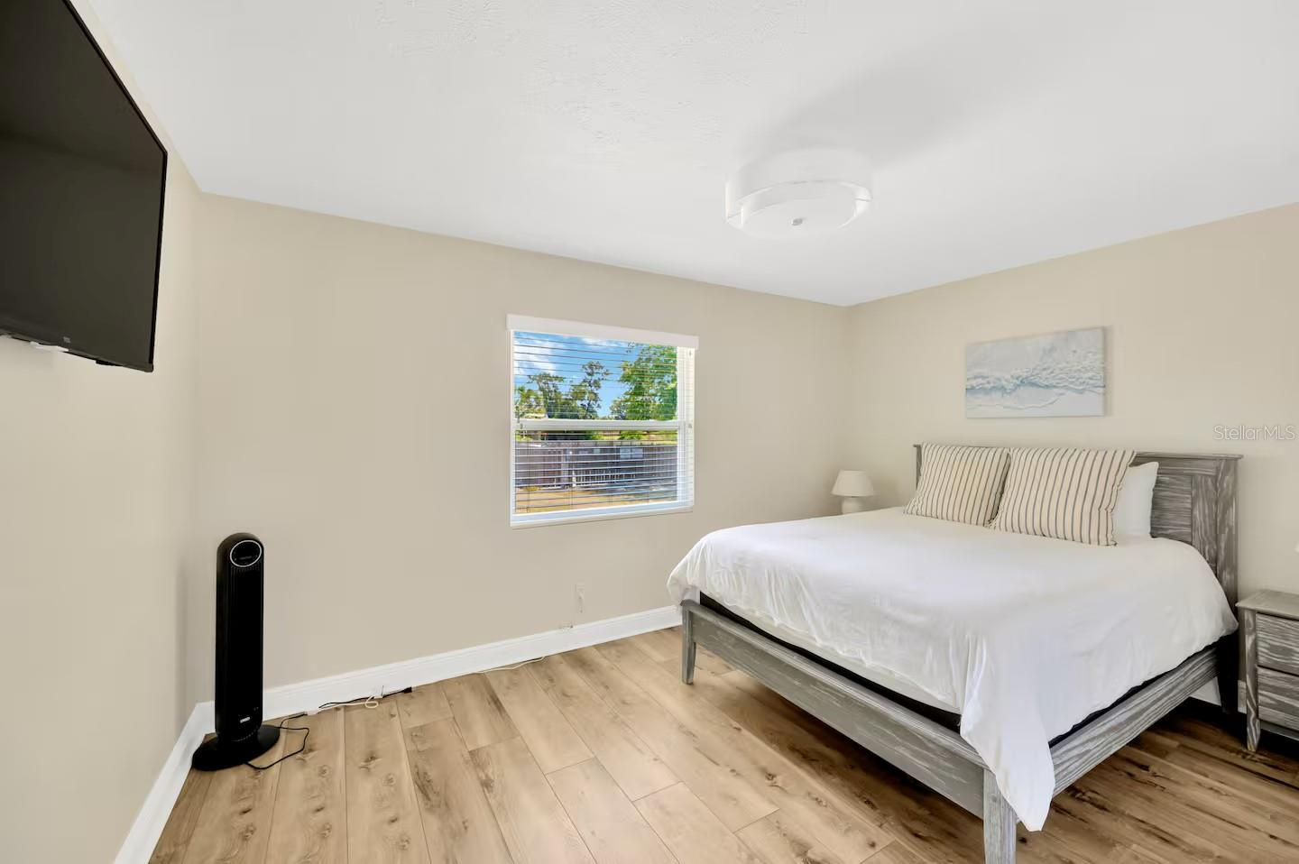 Image 36 of 51 For 721 Eagle Lane