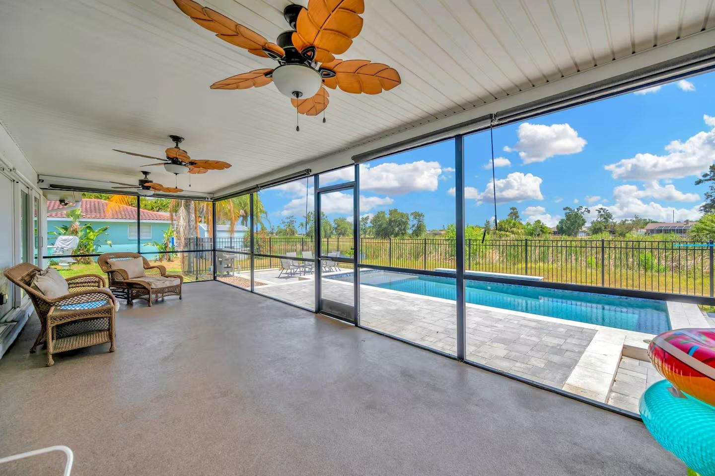 Image 42 of 51 For 721 Eagle Lane