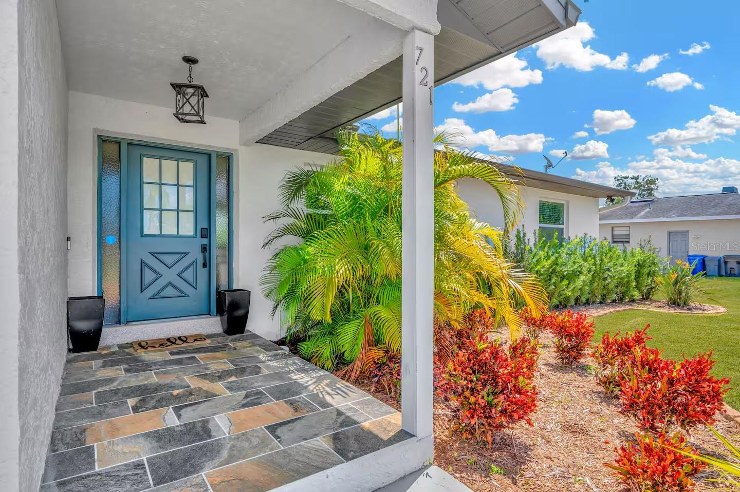 Image 5 of 51 For 721 Eagle Lane