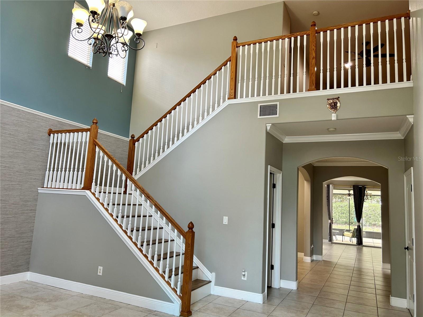 Image 4 of 90 For 2907 Winglewood Circle