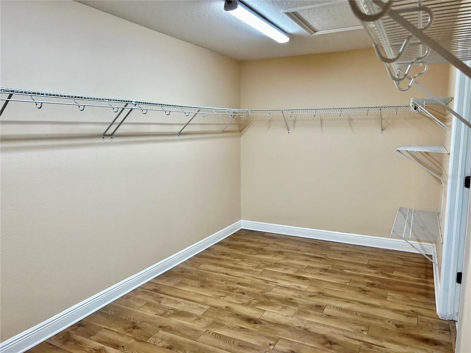 Image 56 of 90 For 2907 Winglewood Circle