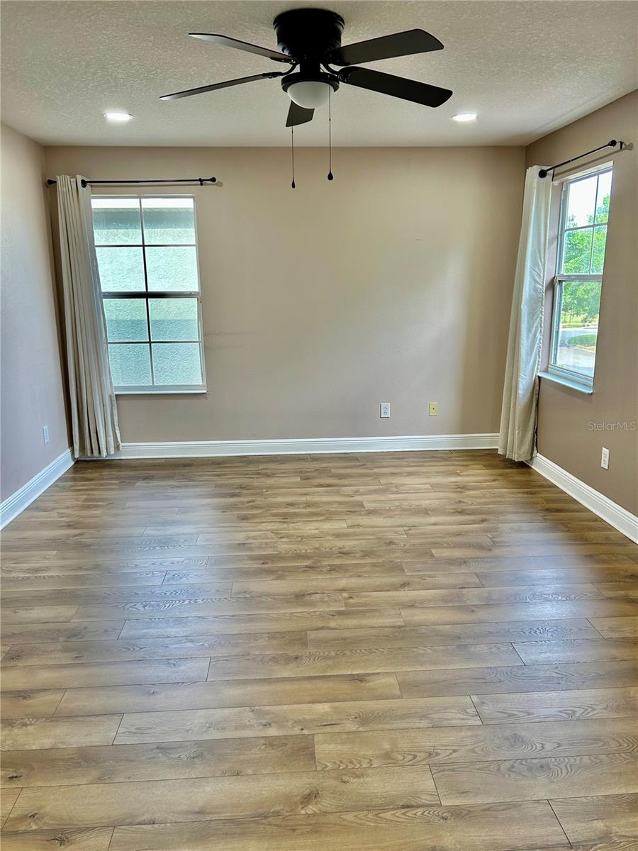 Image 64 of 90 For 2907 Winglewood Circle