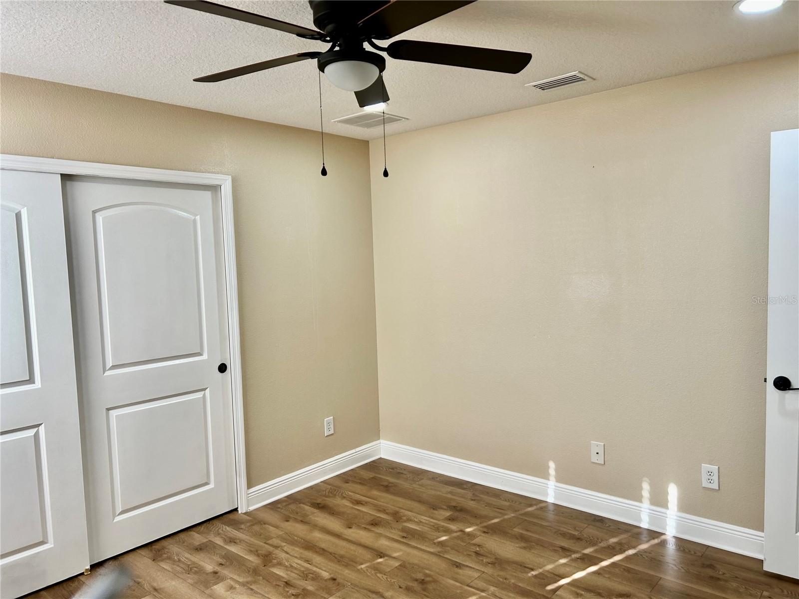 Image 73 of 90 For 2907 Winglewood Circle