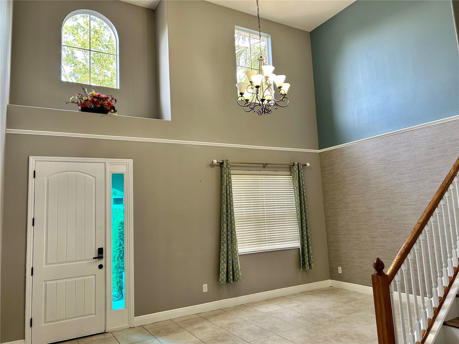 Image 8 of 90 For 2907 Winglewood Circle