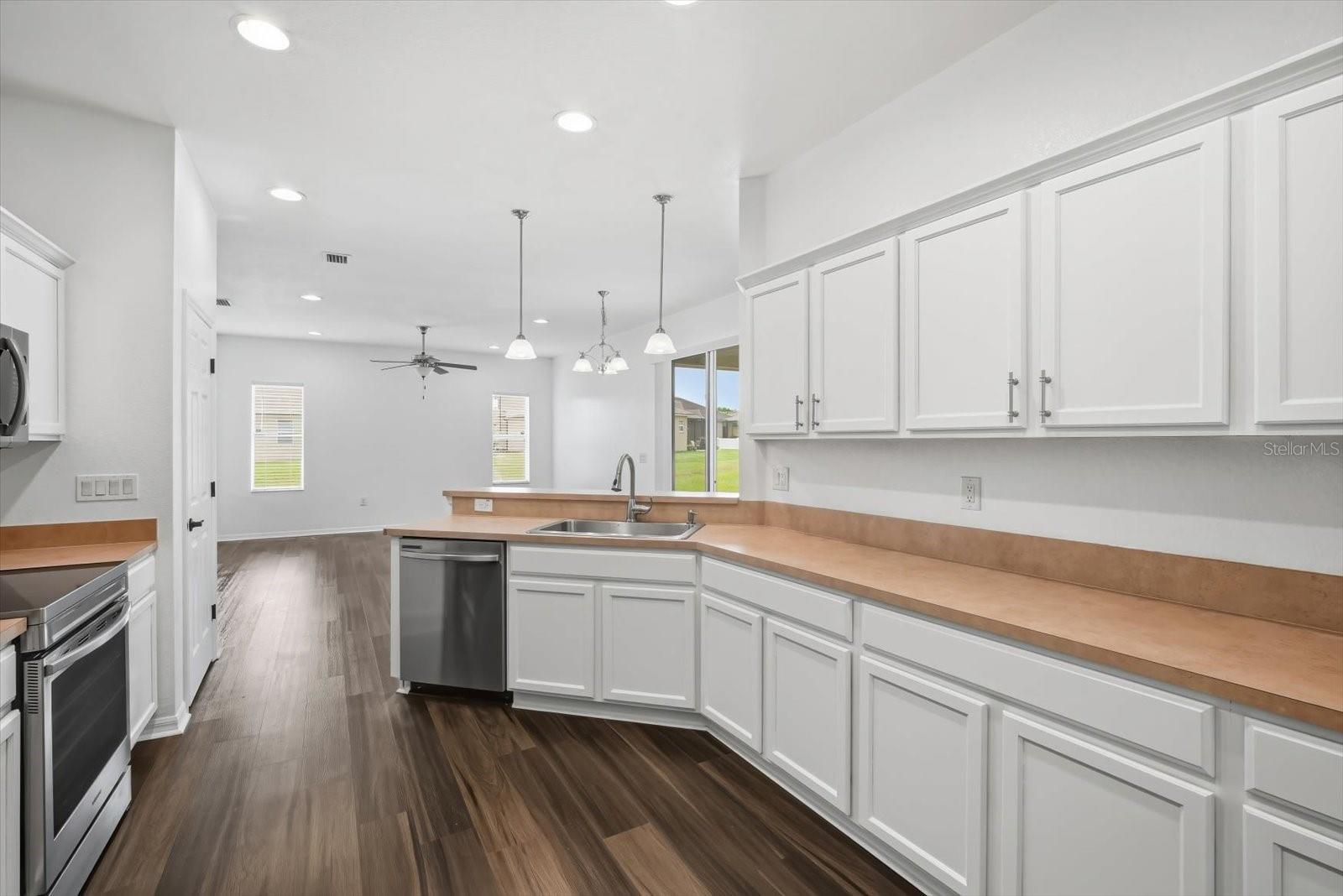 Image 8 of 34 For 2015 Ashboro Place