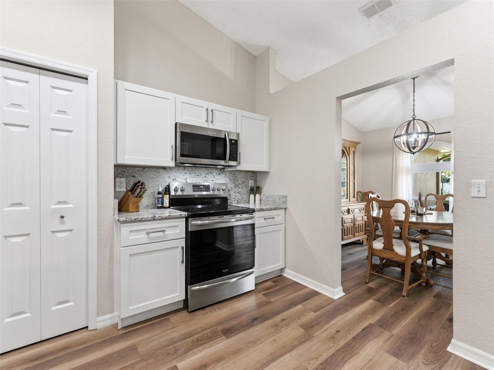 Image 12 of 43 For 2273 Garden Chase Drive