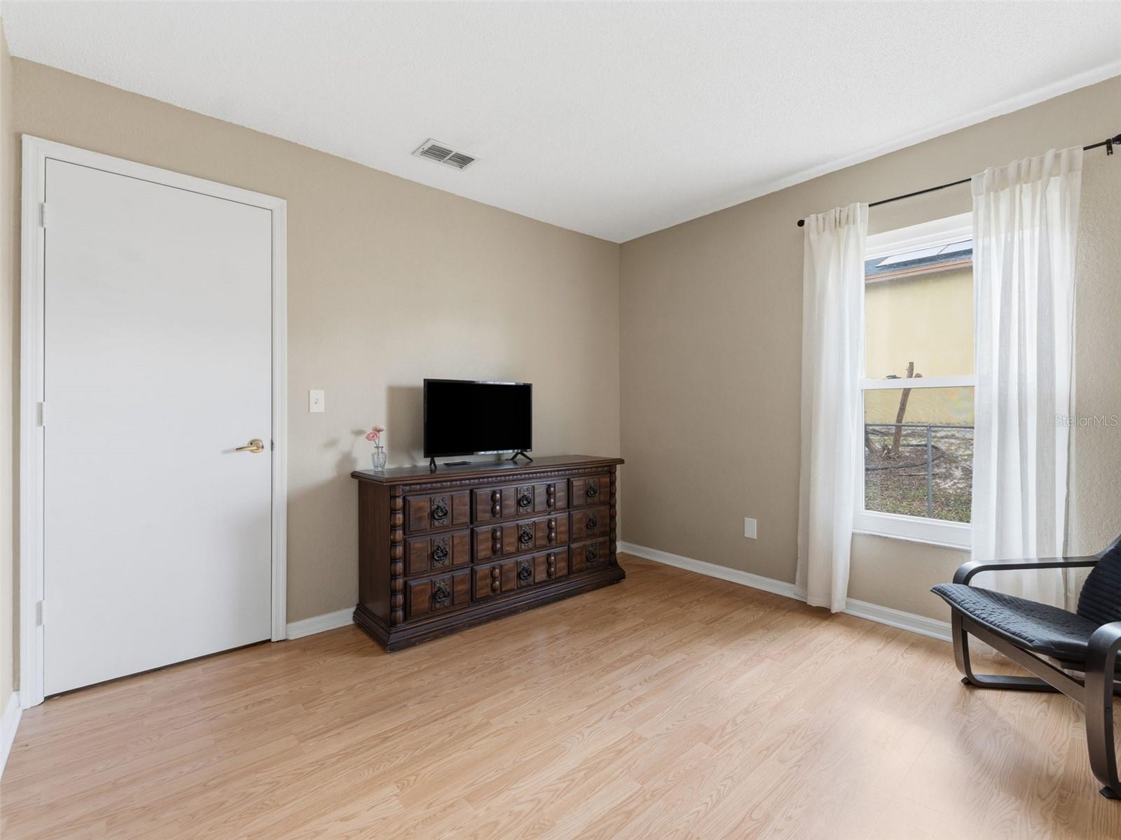 Image 27 of 43 For 2273 Garden Chase Drive