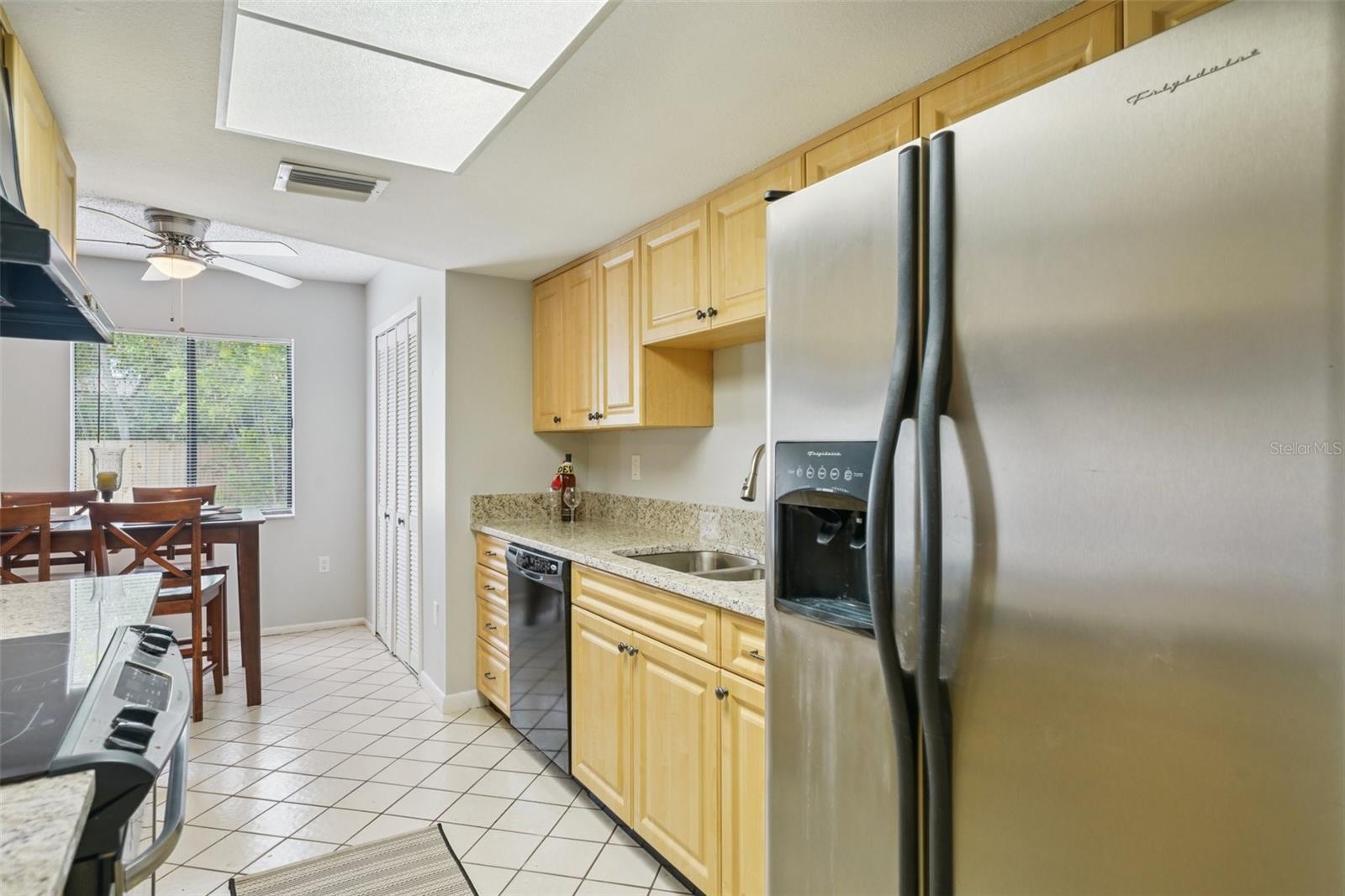 Image 14 of 34 For 105 Lotus Circle