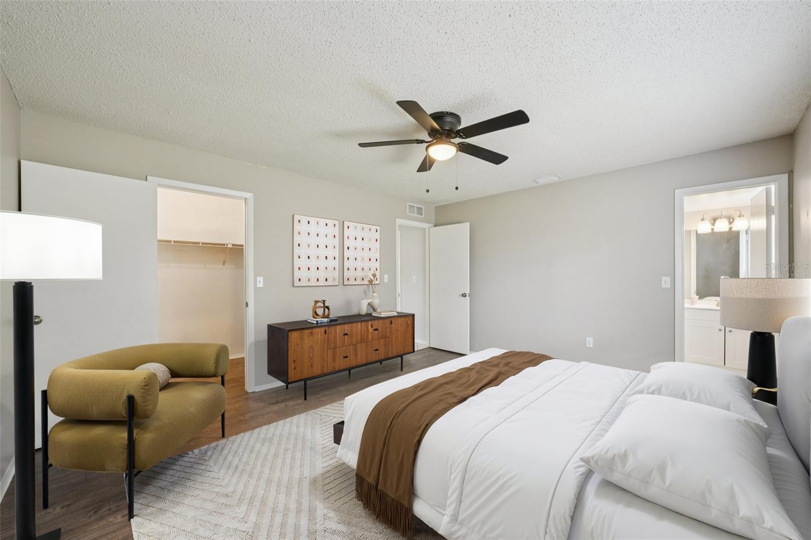 Image 15 of 34 For 105 Lotus Circle