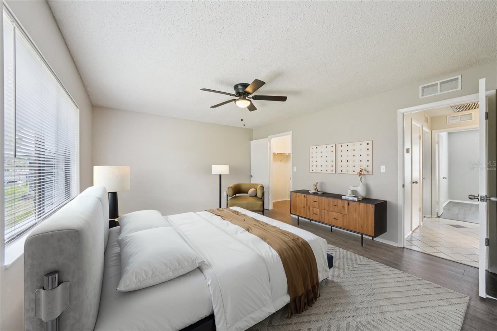 Image 17 of 34 For 105 Lotus Circle