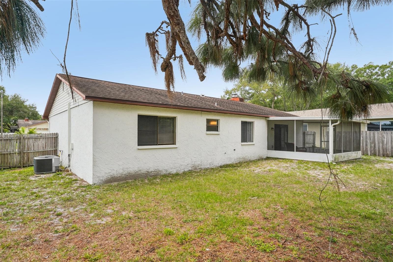 Image 28 of 34 For 105 Lotus Circle