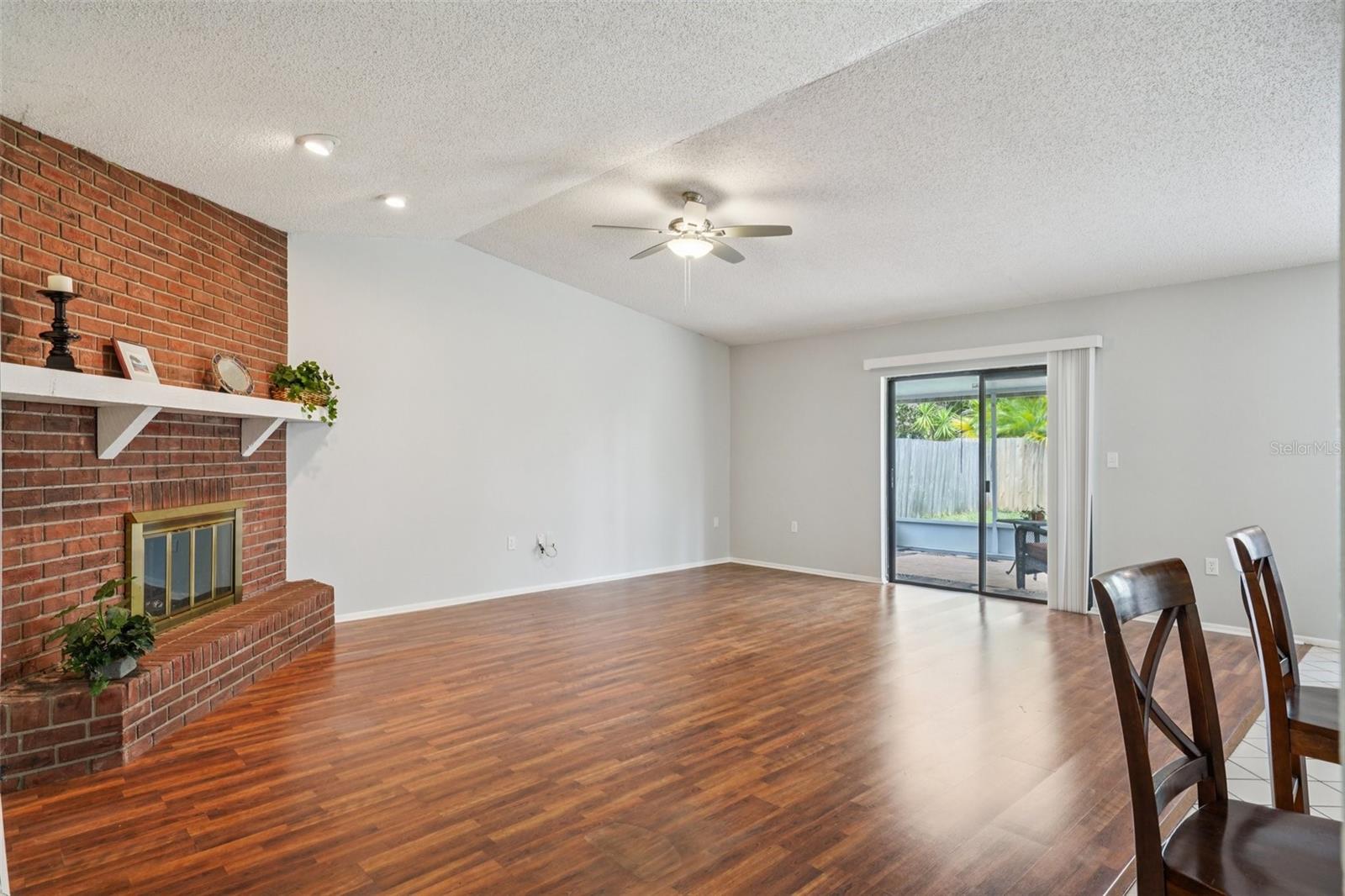 Image 4 of 34 For 105 Lotus Circle