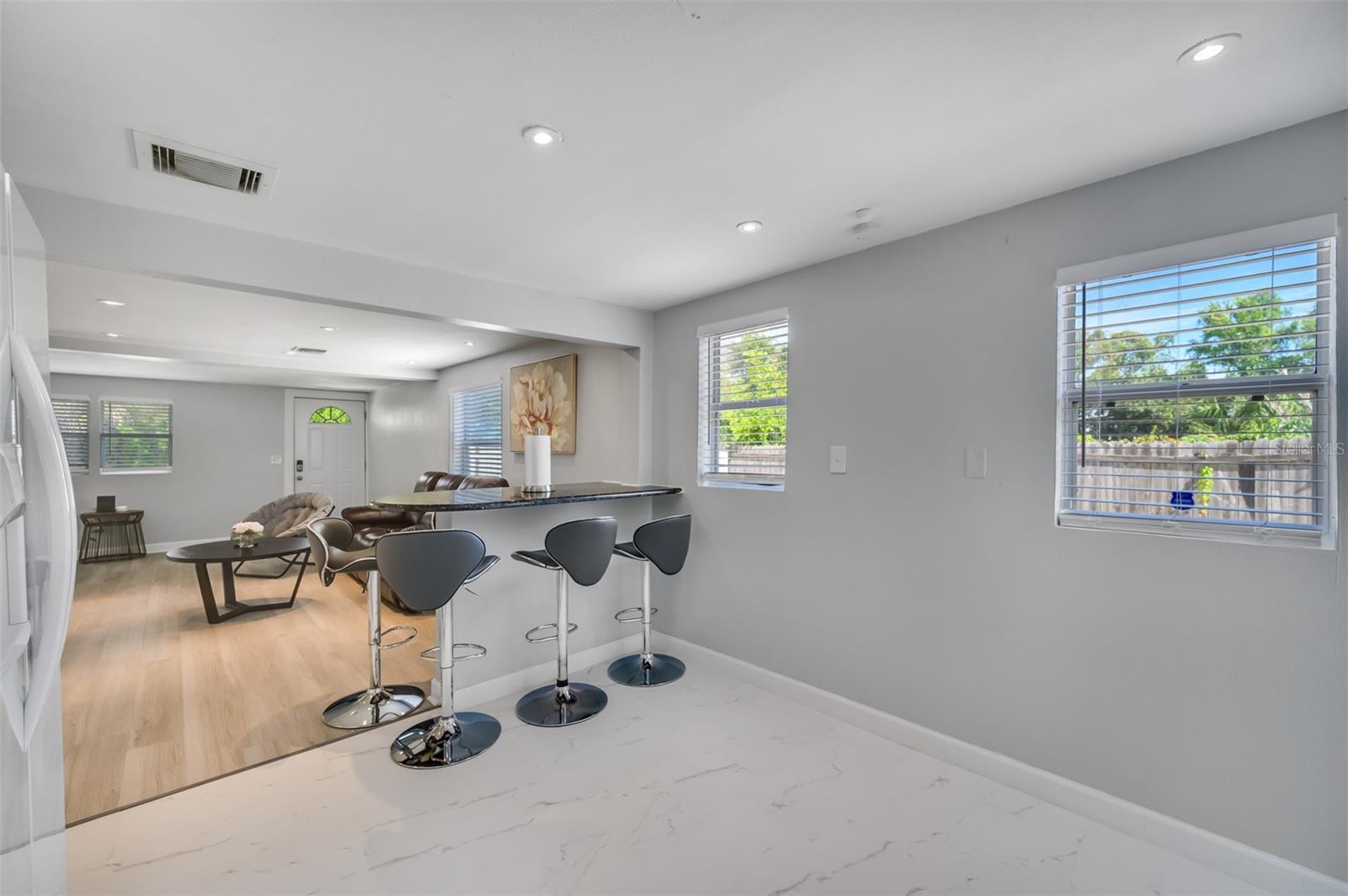 Image 11 of 25 For 1601 Palm Way