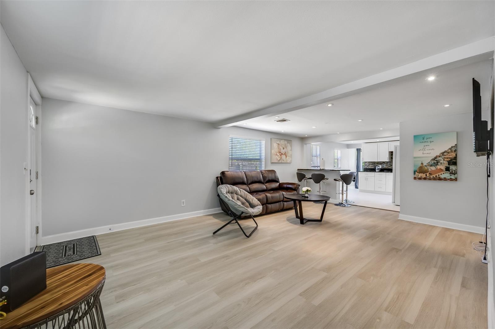 Image 7 of 25 For 1601 Palm Way