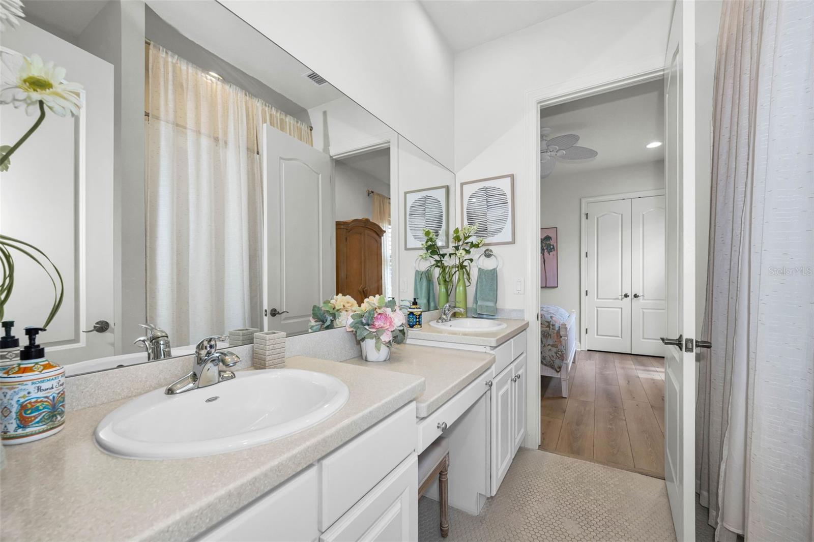 Image 61 of 100 For 1246 Tuscany Drive