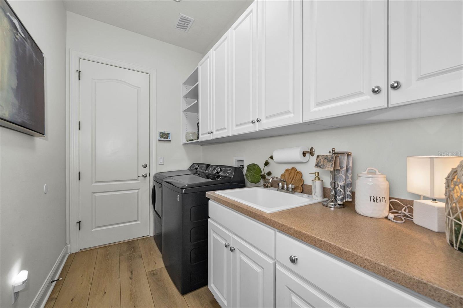 Image 71 of 100 For 1246 Tuscany Drive