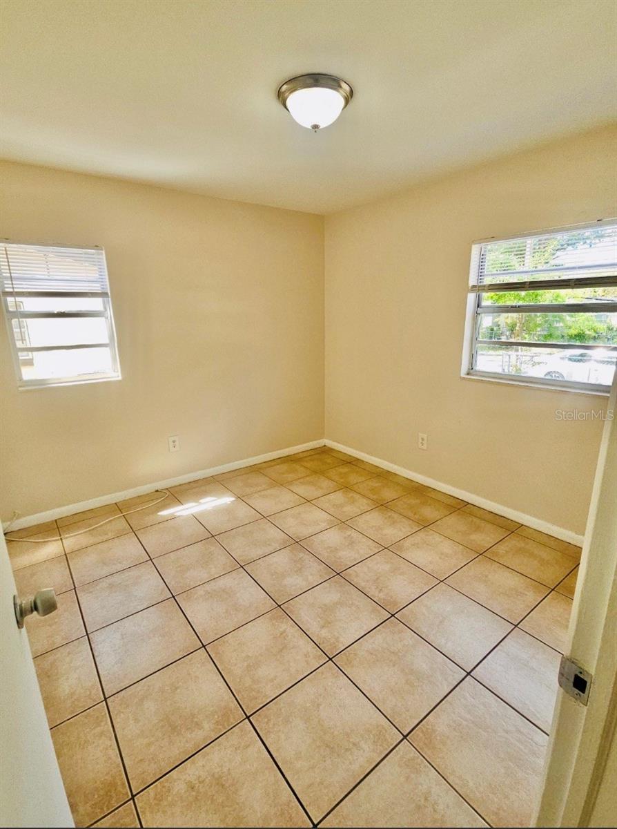 Image 26 of 38 For 10011 23rd Street