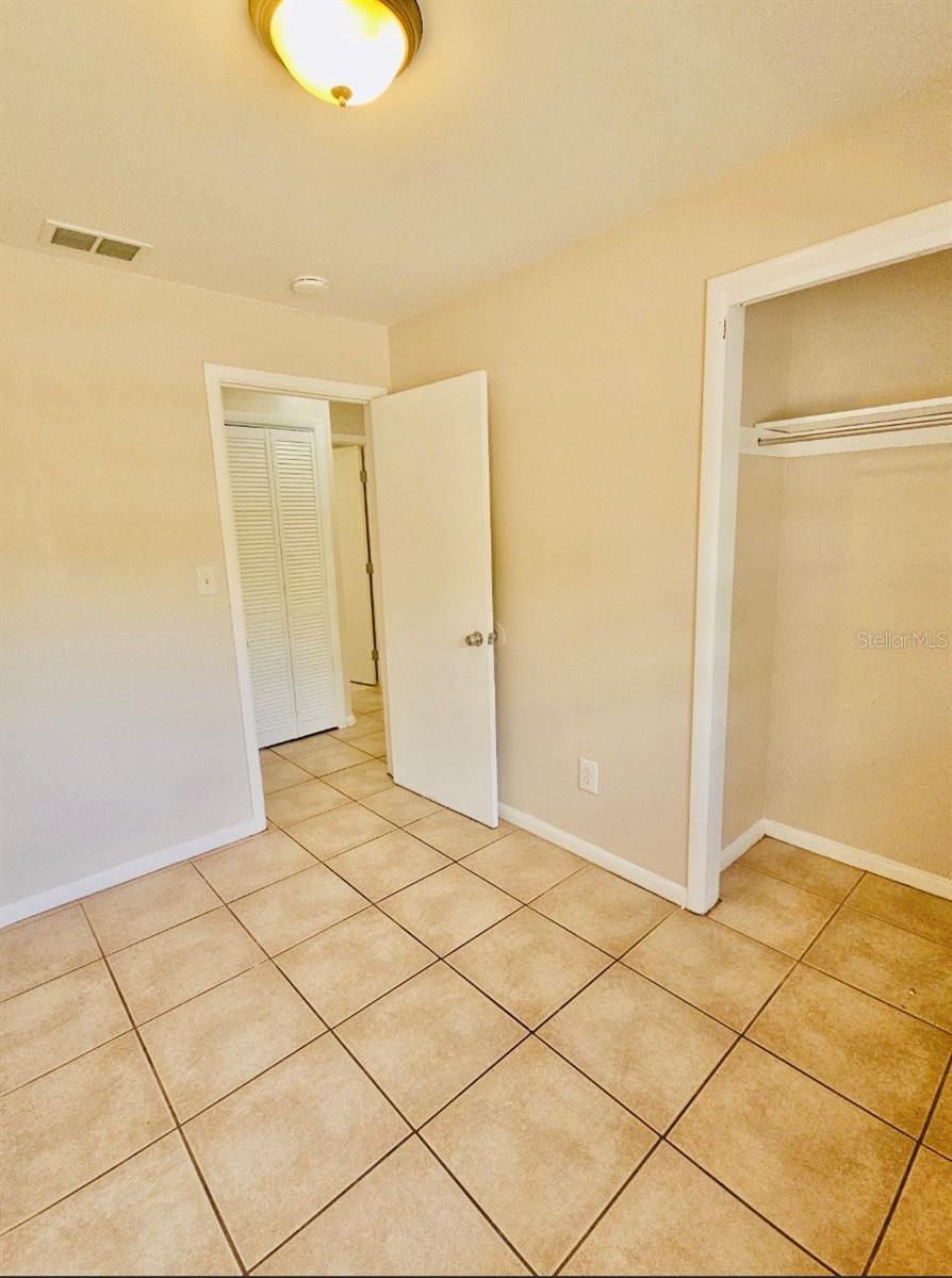 Image 27 of 38 For 10011 23rd Street