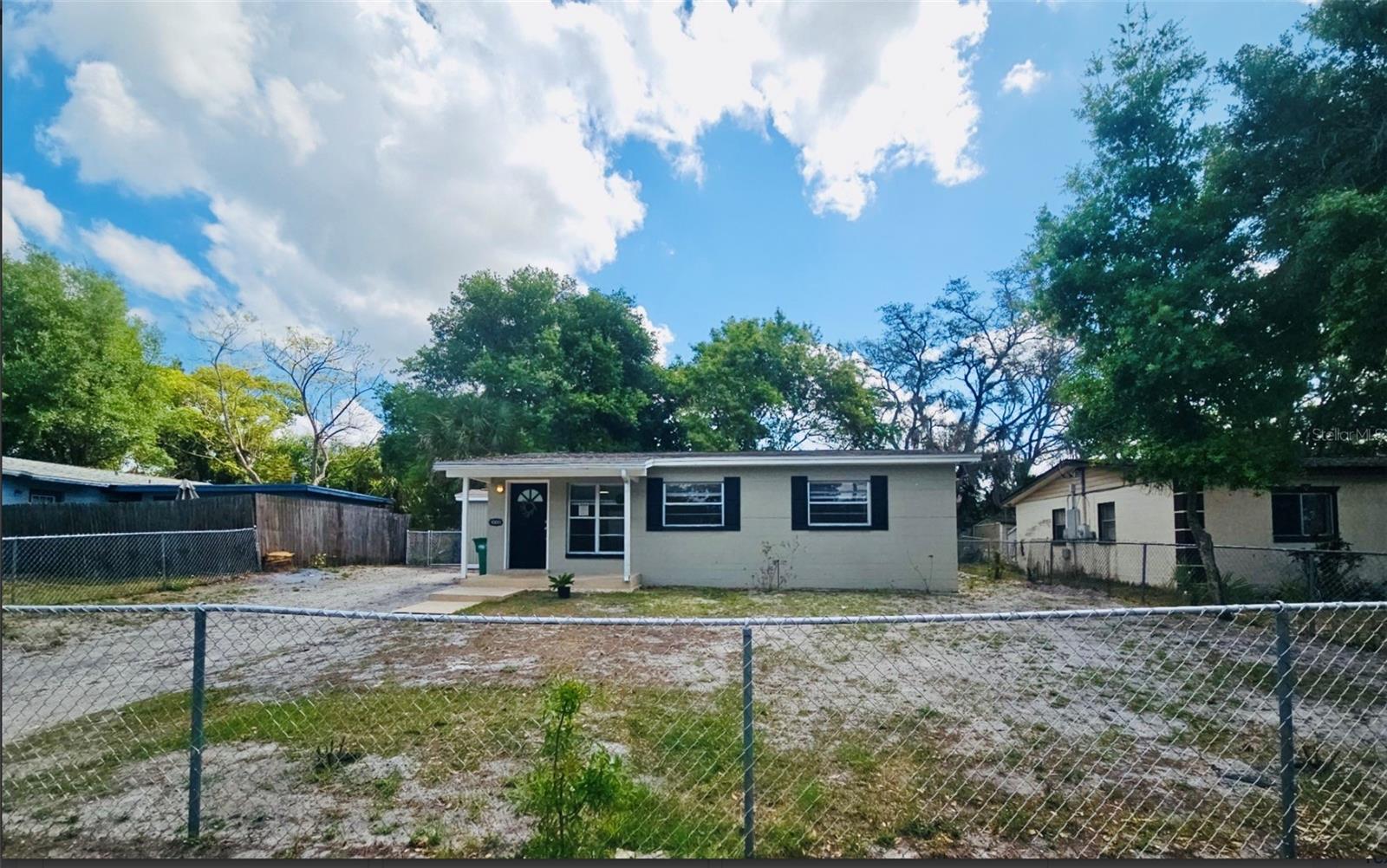 Image 4 of 38 For 10011 23rd Street