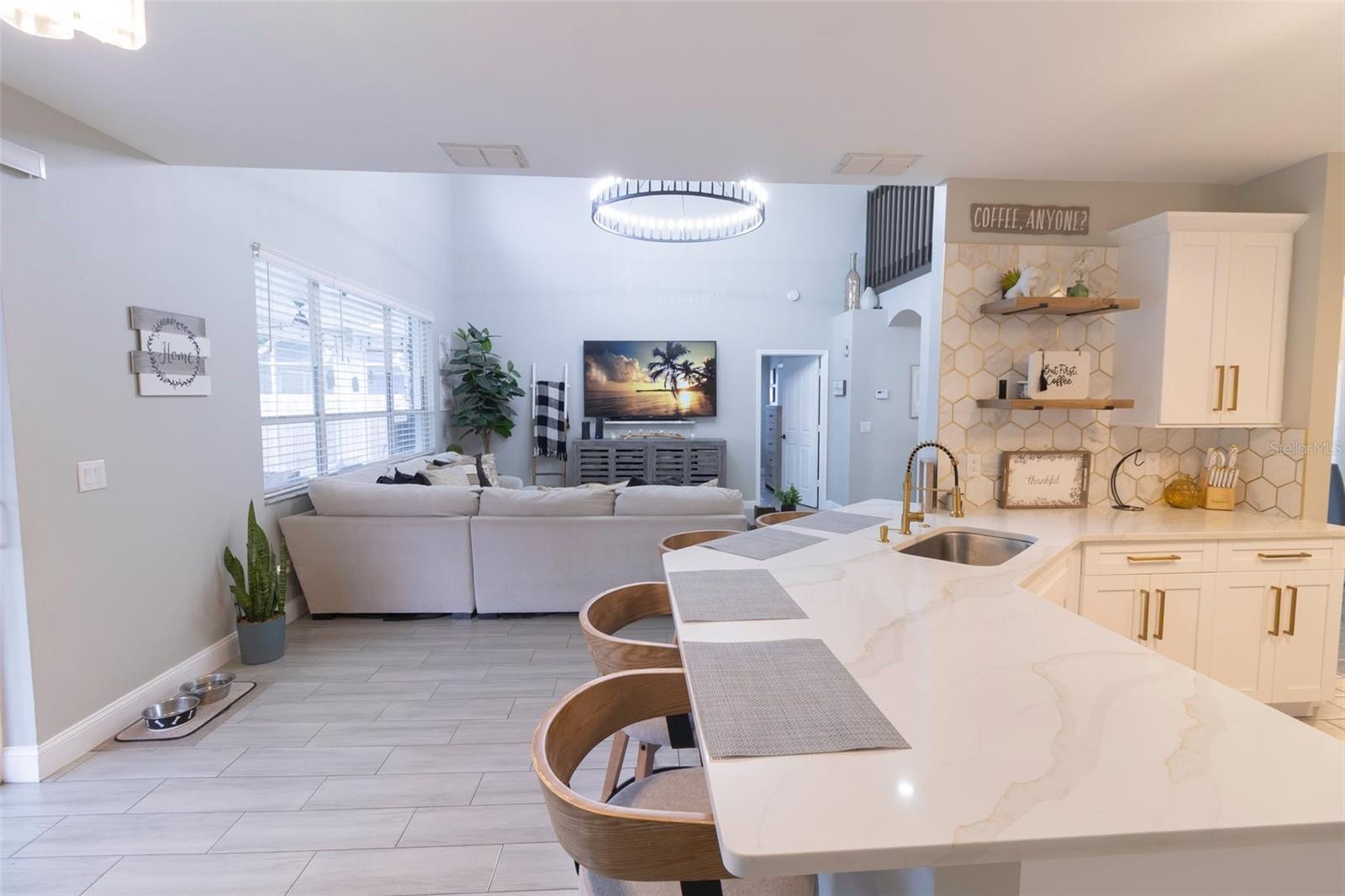 Image 11 of 50 For 1635 Ledgestone Drive