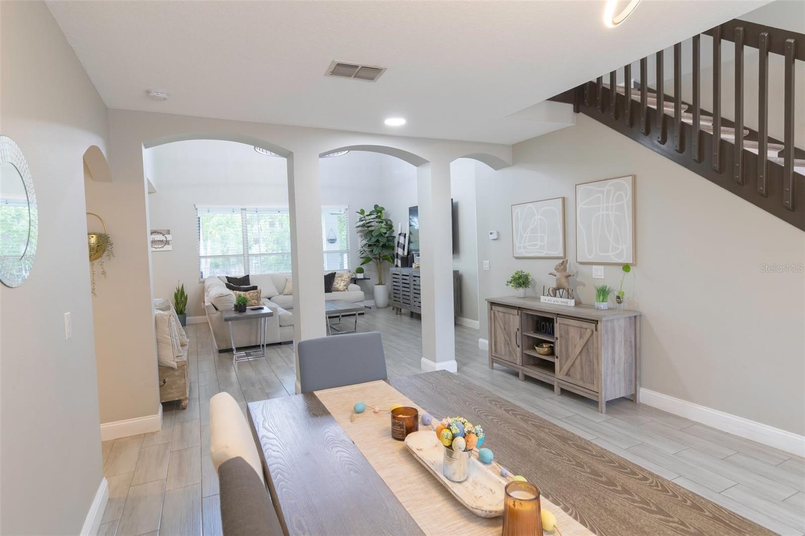 Image 15 of 50 For 1635 Ledgestone Drive