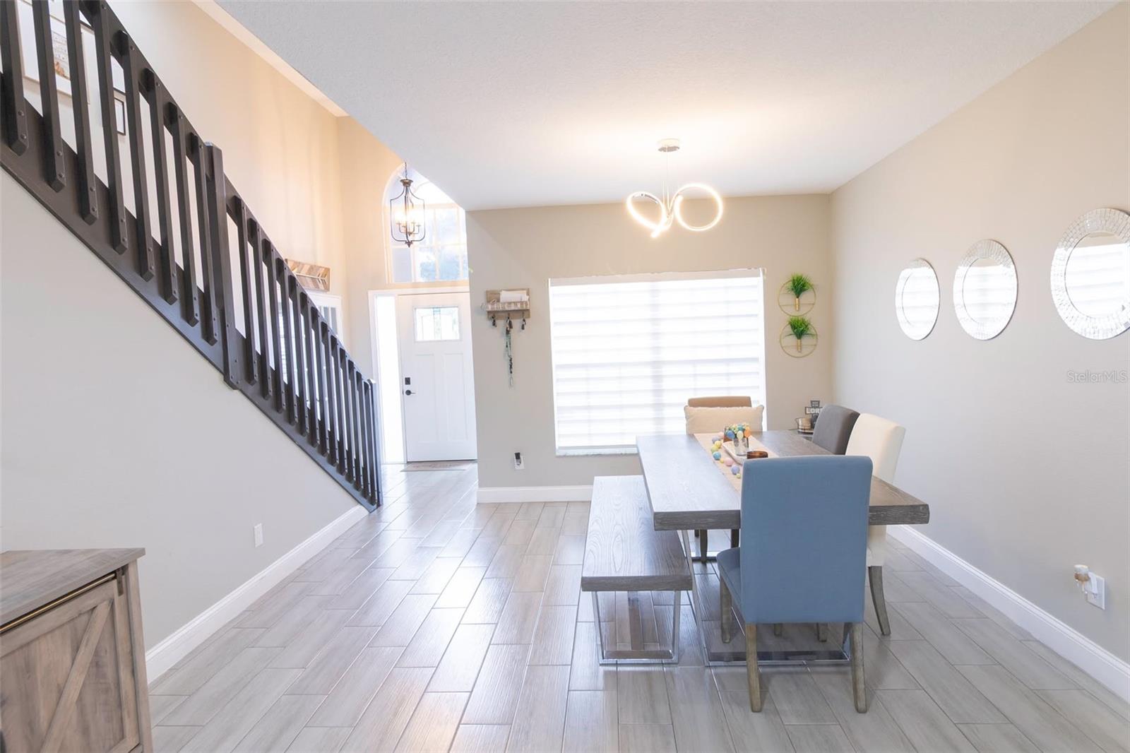 Image 16 of 50 For 1635 Ledgestone Drive