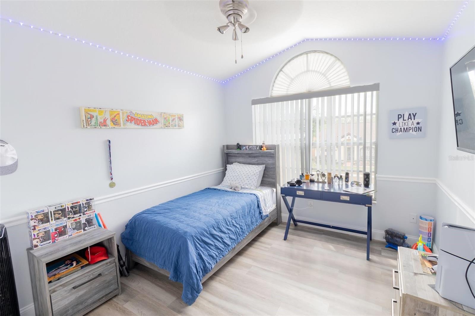 Image 27 of 50 For 1635 Ledgestone Drive