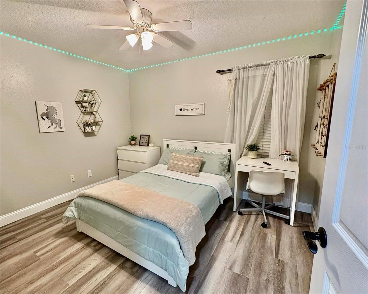 Image 29 of 50 For 1635 Ledgestone Drive