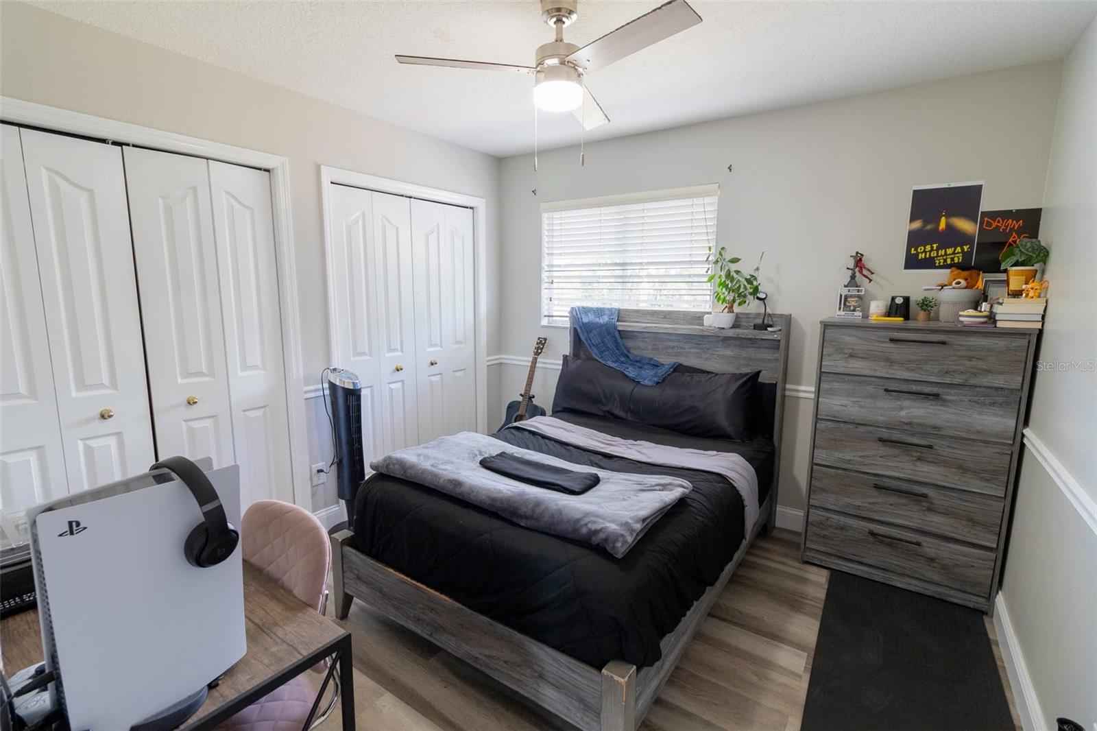 Image 32 of 50 For 1635 Ledgestone Drive