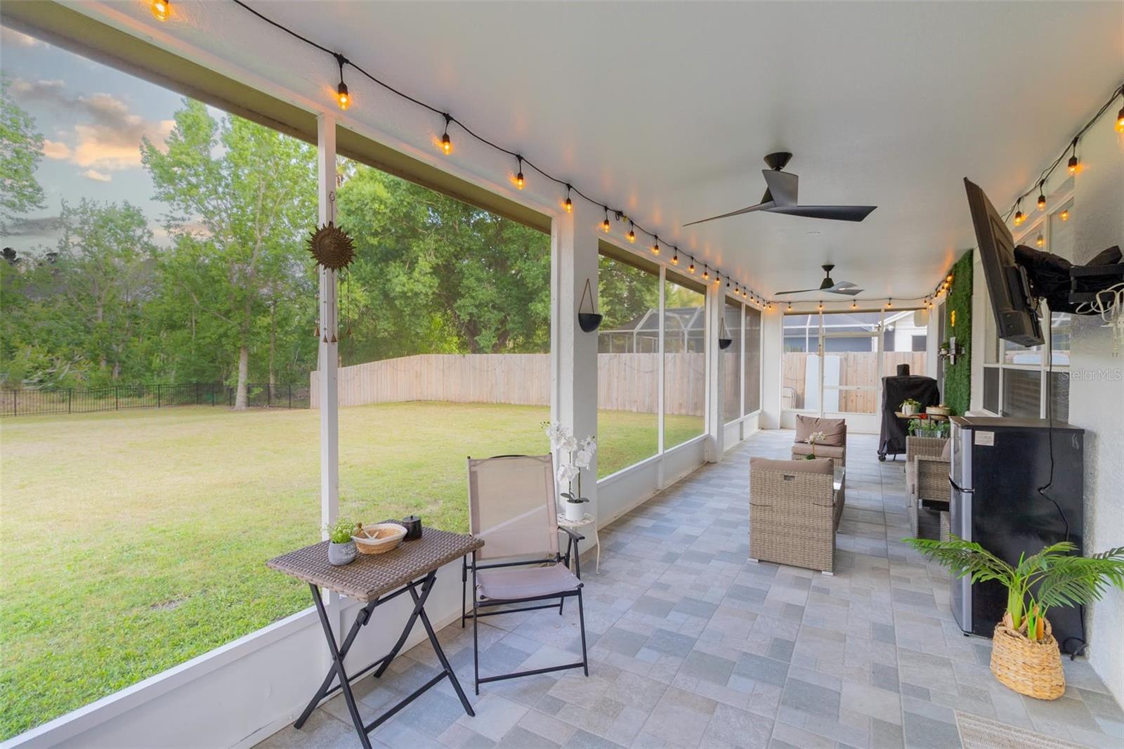 Image 41 of 50 For 1635 Ledgestone Drive