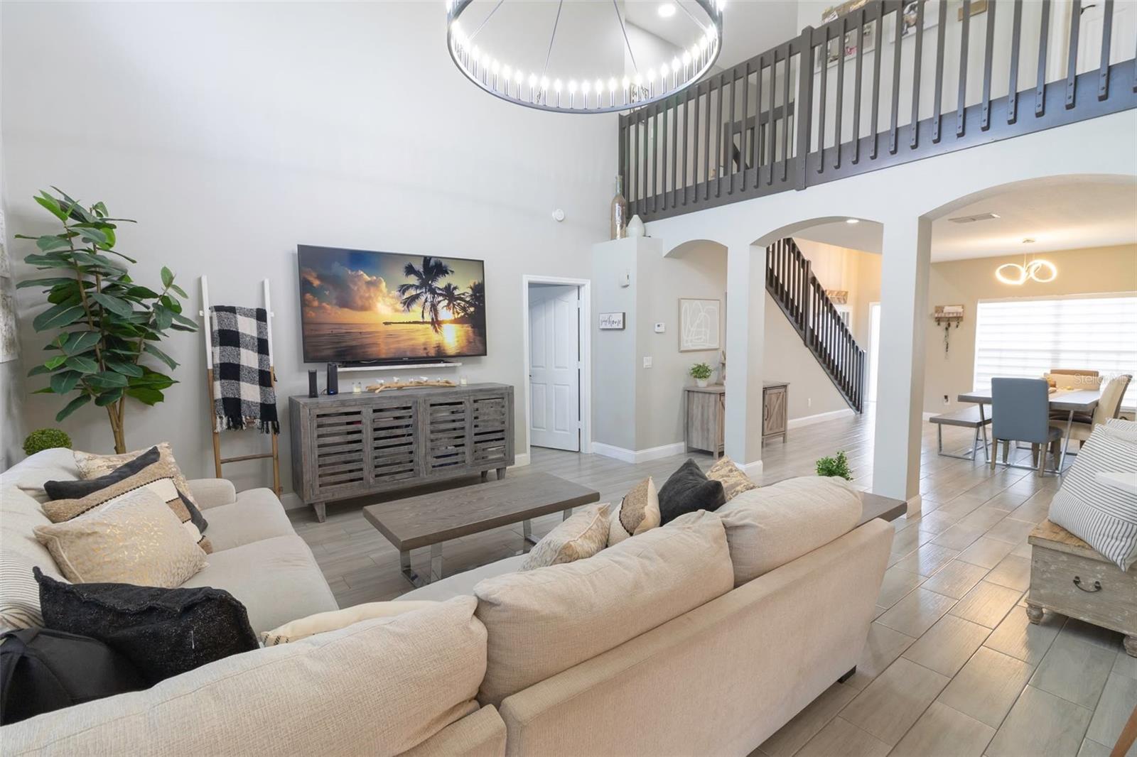 Image 6 of 50 For 1635 Ledgestone Drive