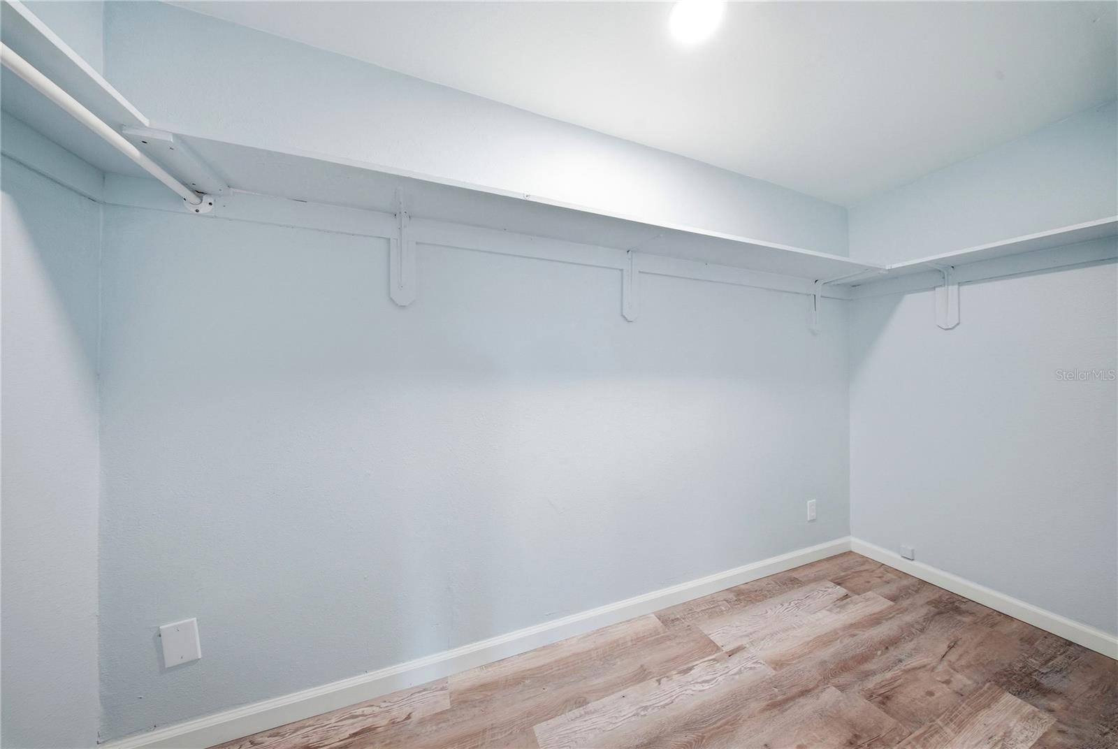 Image 21 of 53 For 3430 Cribbs Drive