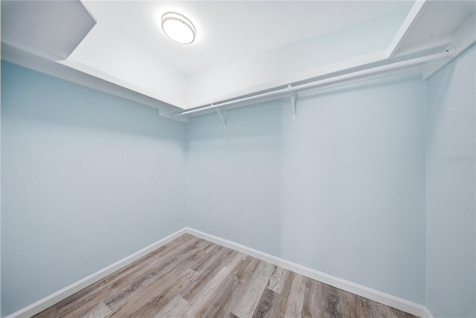 Image 22 of 53 For 3430 Cribbs Drive