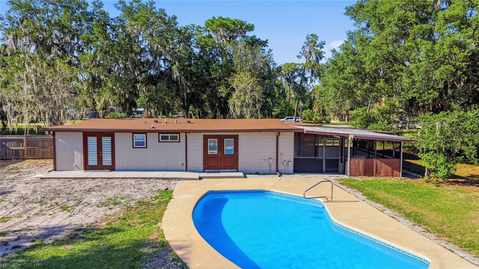 Image 31 of 53 For 3430 Cribbs Drive