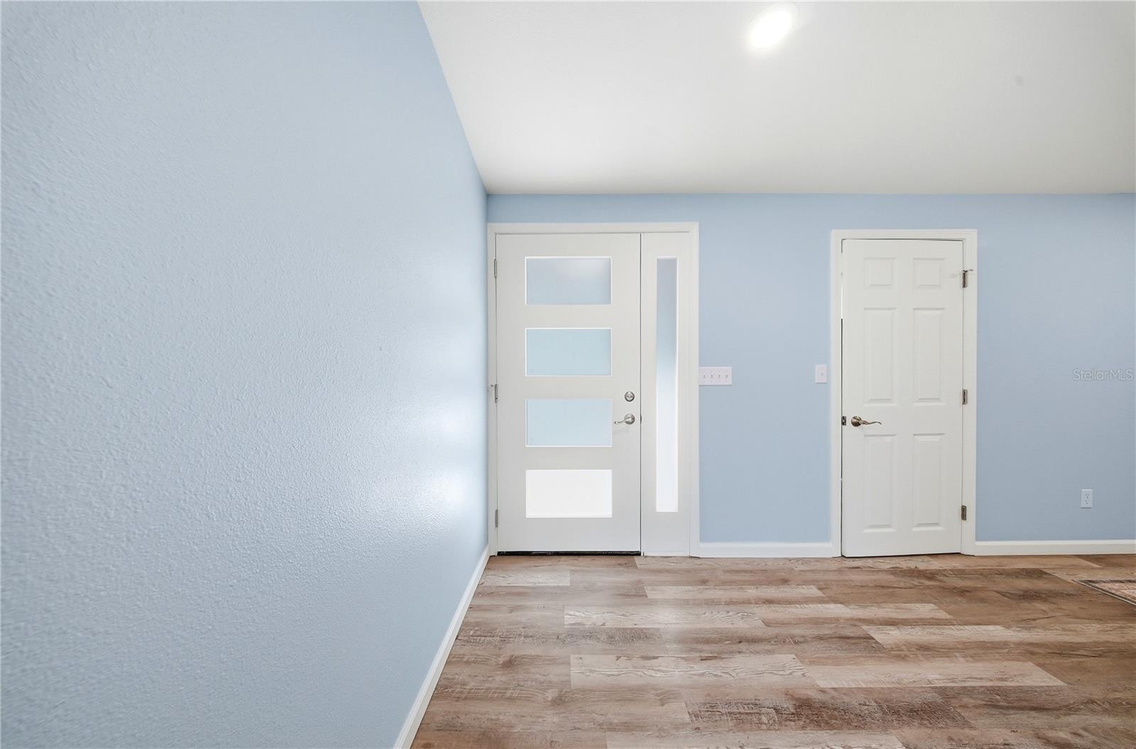 Image 6 of 53 For 3430 Cribbs Drive