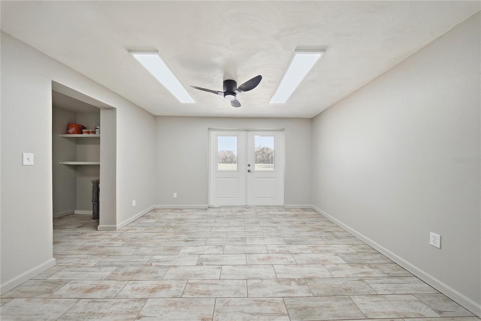 Image 8 of 53 For 3430 Cribbs Drive