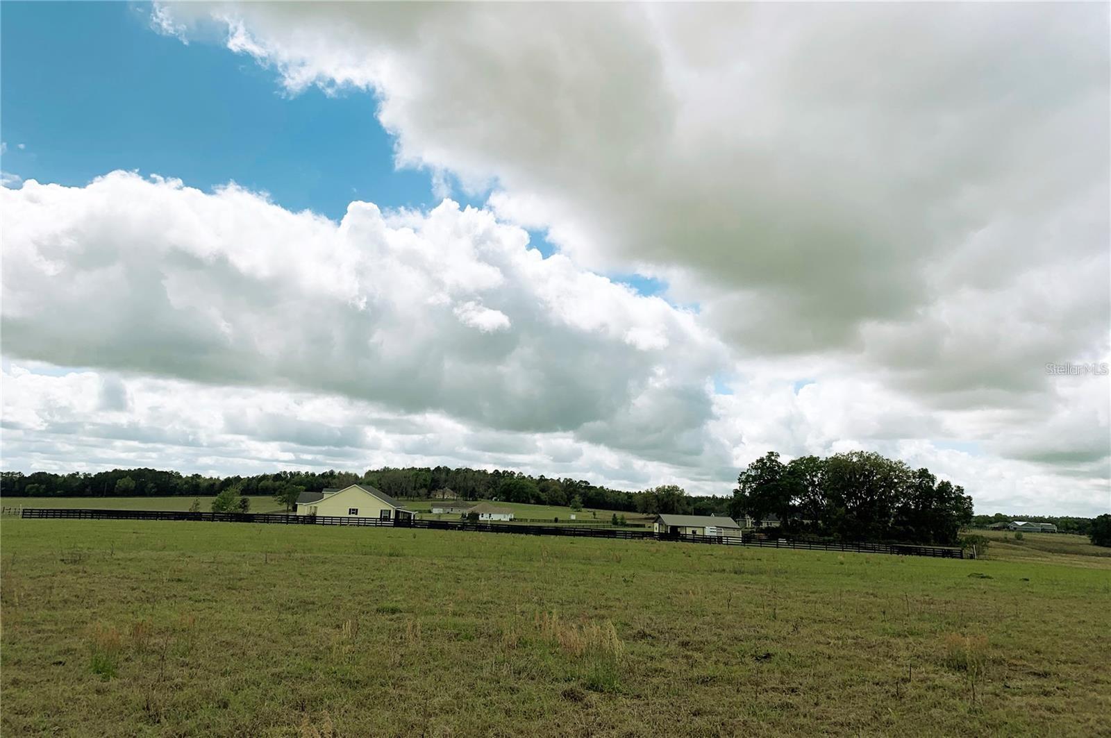 Image 21 of 25 For 21635 10th Street