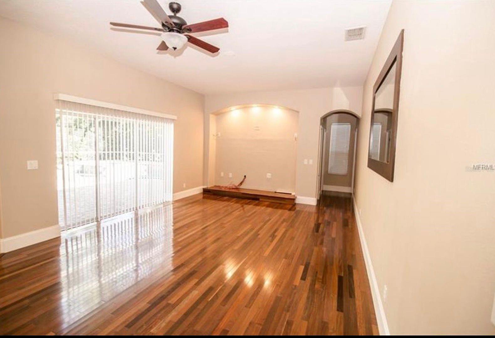 Image 18 of 24 For 2620 Millhopper Avenue