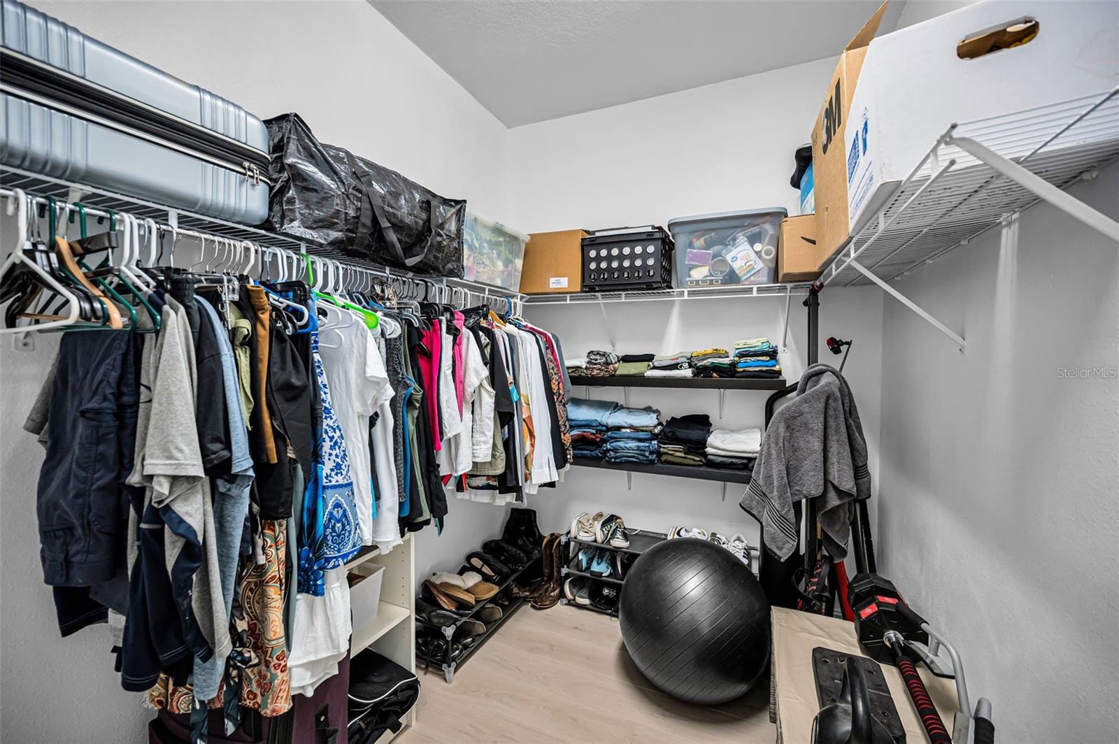 Image 28 of 69 For 1411 Tessano Place