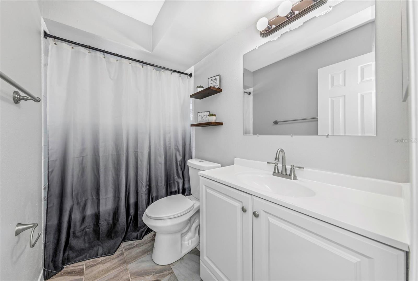 Image 17 of 32 For 6391 68th Lane N