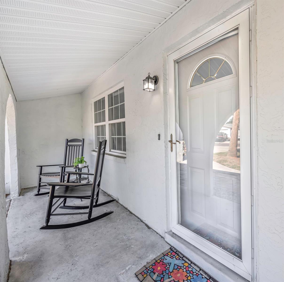 Image 4 of 32 For 6391 68th Lane N