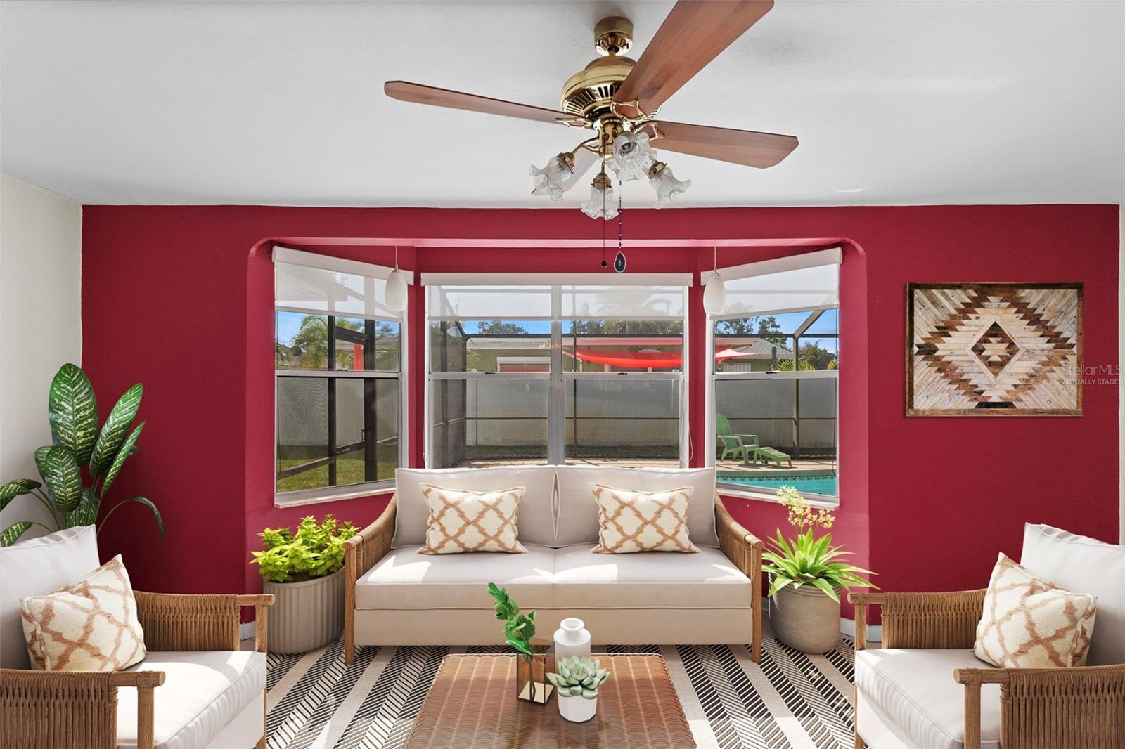 Listing photo id 4 for 1768 Harbor Circle E