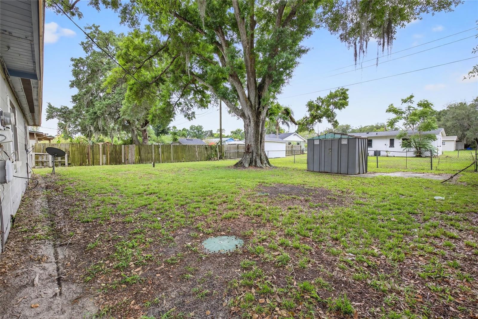 Image 13 of 25 For 1232 Woodland Avenue