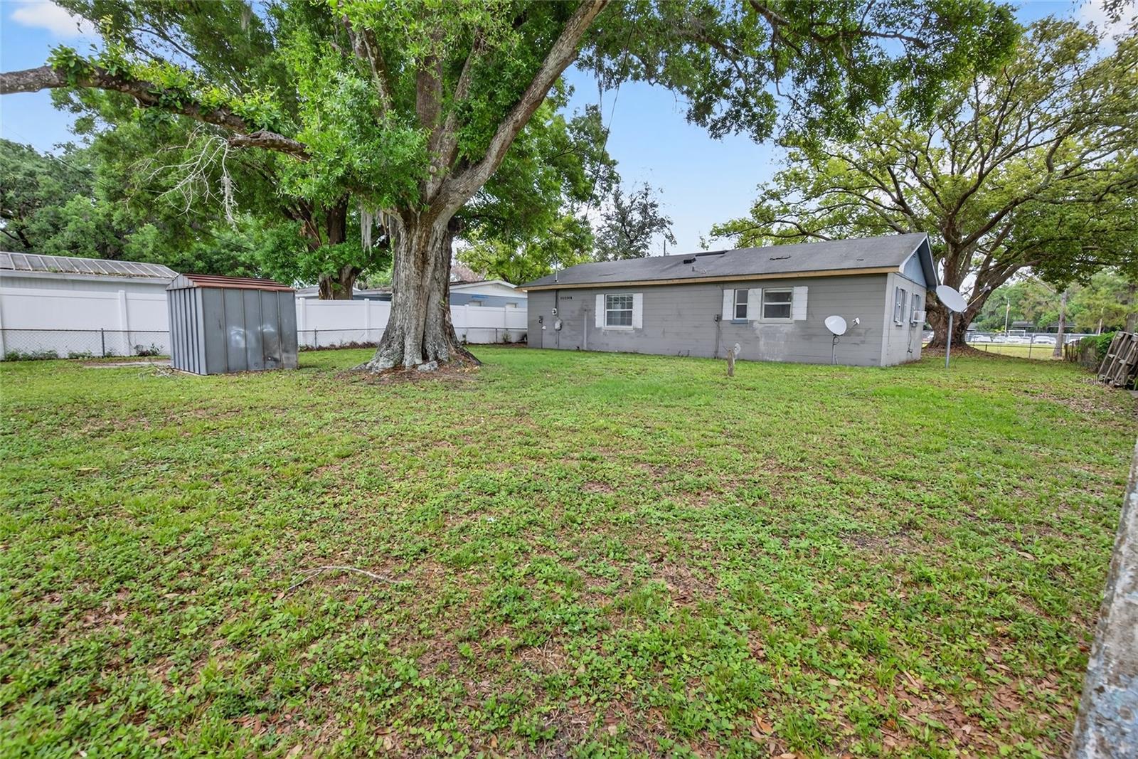 Image 15 of 25 For 1232 Woodland Avenue