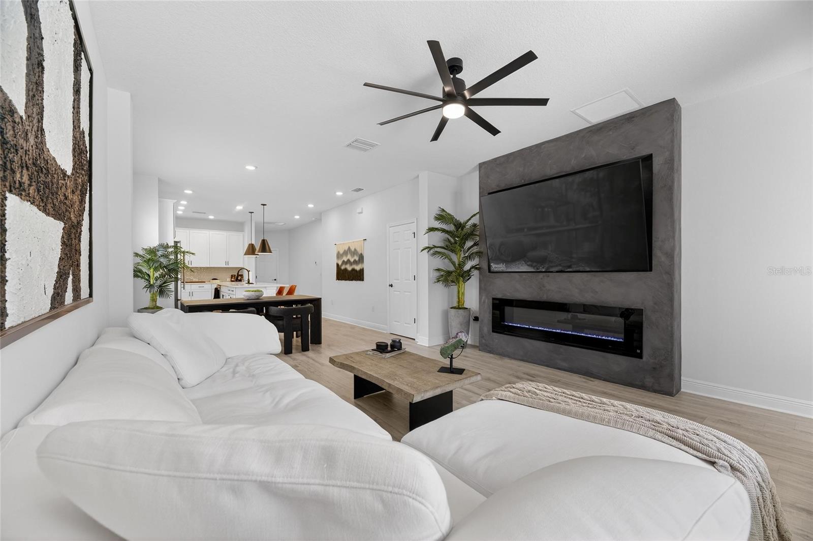 Image 19 of 76 For 5451 Del Coronado Drive