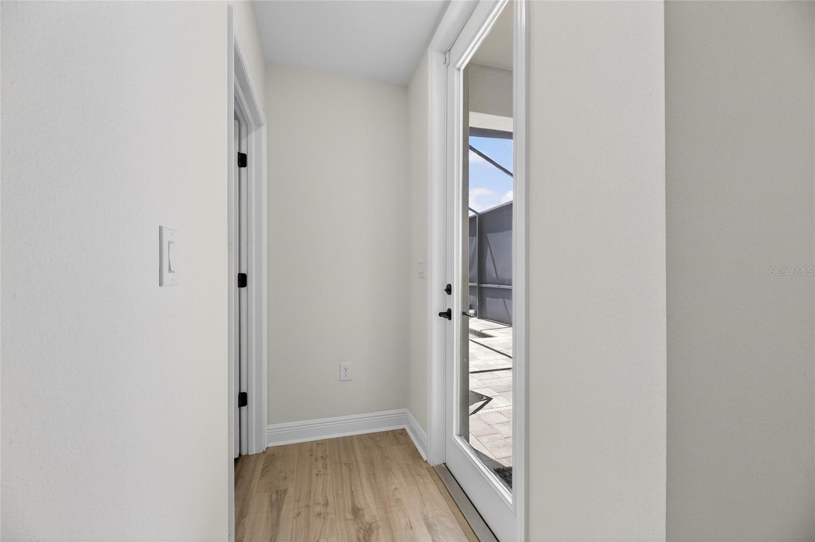 Image 20 of 76 For 5451 Del Coronado Drive