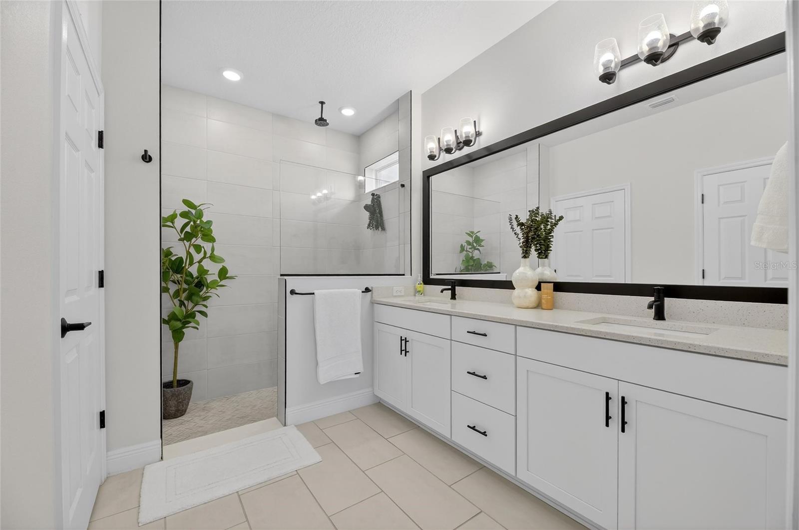 Image 25 of 76 For 5451 Del Coronado Drive