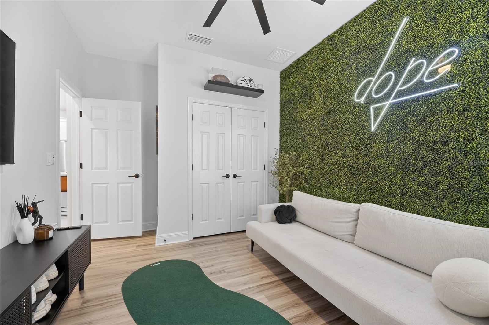 Image 29 of 76 For 5451 Del Coronado Drive