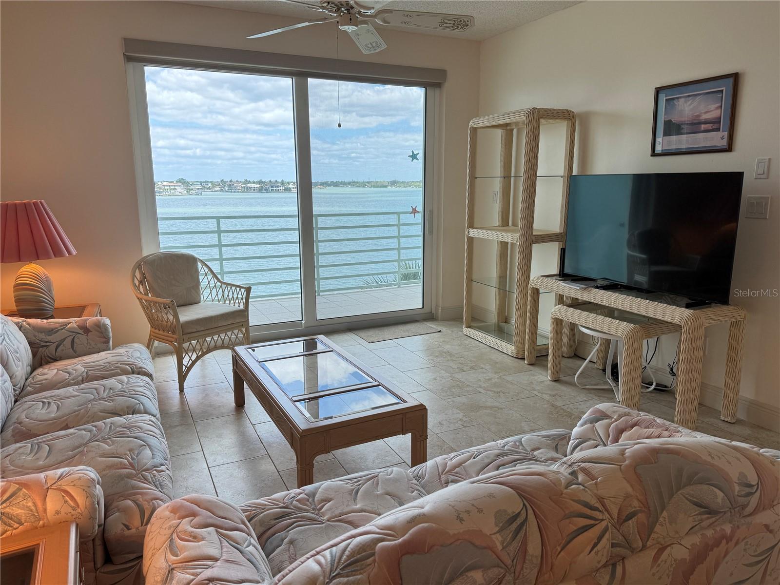 Image 17 of 55 For 7979 Sailboat Key Boulevard S 306