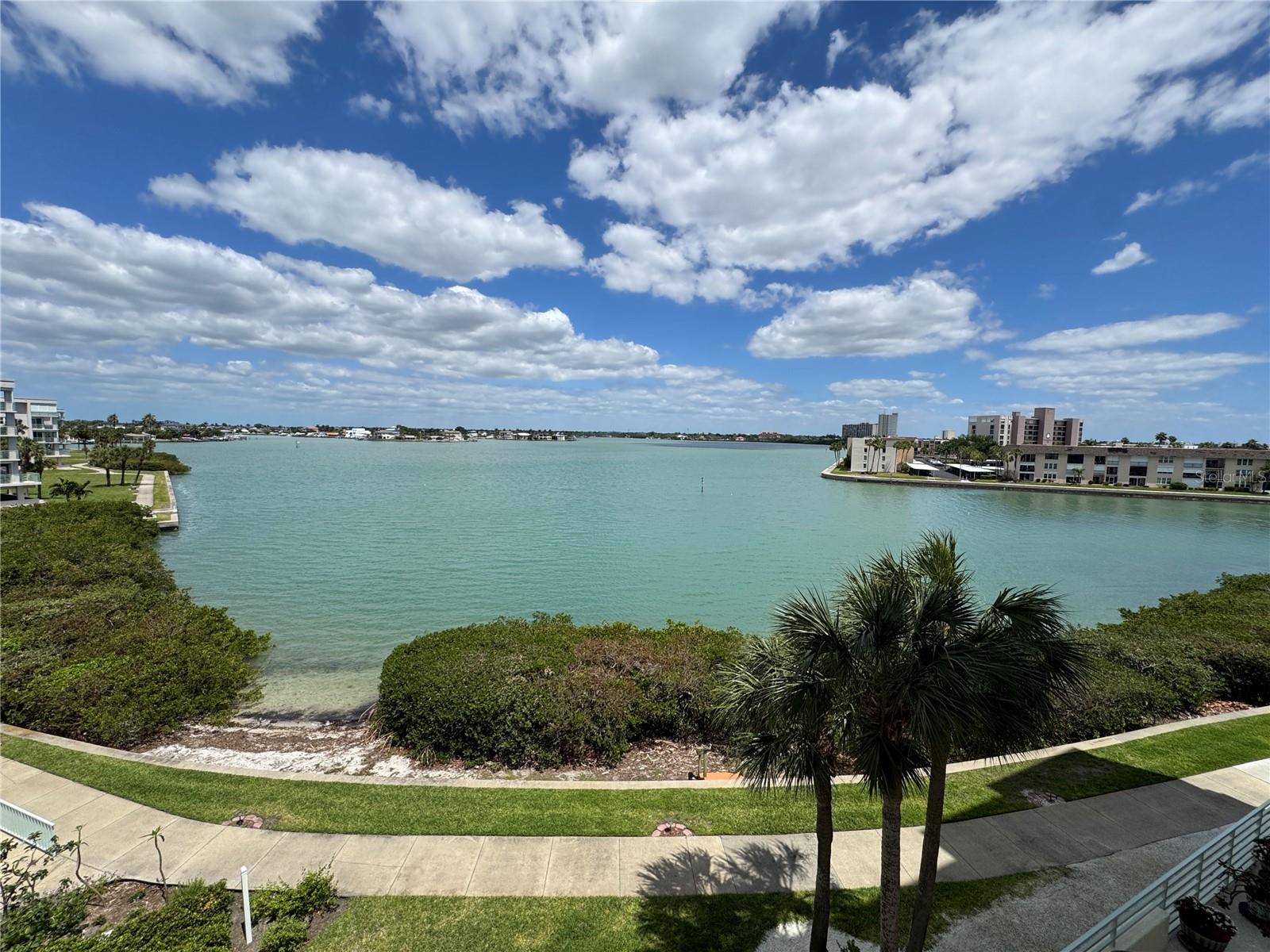 Image 4 of 55 For 7979 Sailboat Key Boulevard S 306